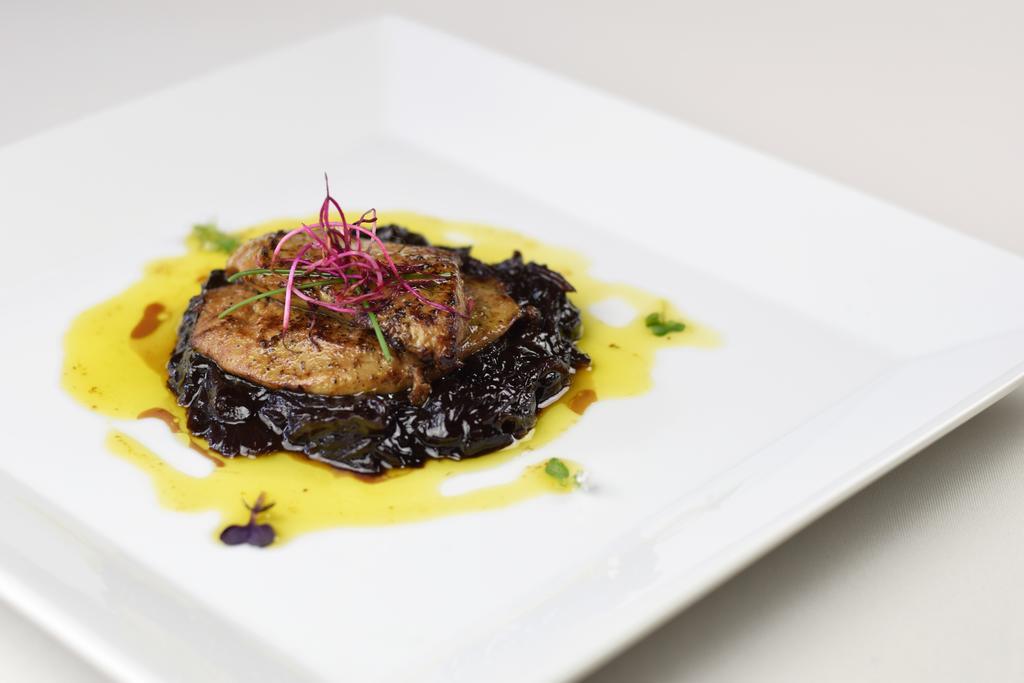Barock Restaurant & Pension Topoľčany Dış mekan fotoğraf